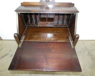 VIEW 3 INSIDE W/ PEGION HOLES