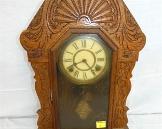 OAK KITCHEN CLOCK