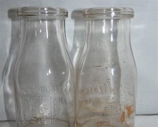 VIEW 3 SIDE 2 EMB. BILTMORE BOTTLES 