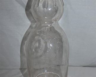 1QT. ANNAPOLIS DAIRY W/CREAM TOP 