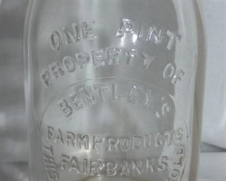 VIEW 2 CLOSE UP EMB. BENTLEY'S 