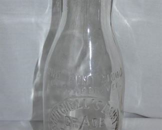 1PT. EMB. MITCHELL'S DAIRY MILK BOTTLE 