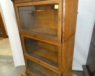 VIEW 2 OAK LAWYERS BOOKCASE