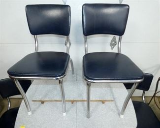 VIEW 2 CLOSEUP CLEAN TABLE SET