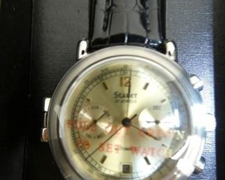 VIEW 2 CLOSEUP WATCH