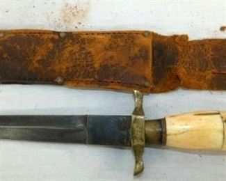 VIEW 3 MARKED US KNIFE