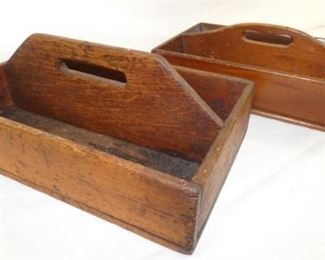 VIEW 2 CLOSEUP KNIFE BOXES