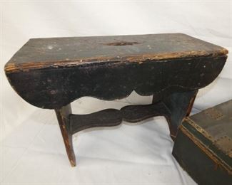 VIEW 2 CLOSEUP PRIM. BENCH