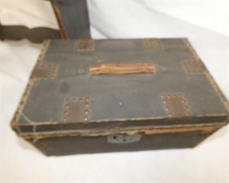 VIEW 3 EARLY DOCUMENT BOX