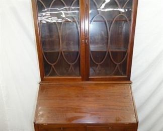 VIEW 2 SECRETARY W/ BROKEN ARCH