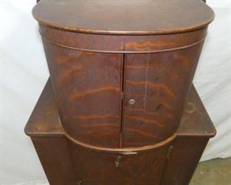 VIEW 2 CLOSEUP CURVED TOP