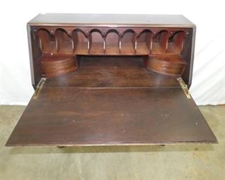 VIEW 3 INSIDE W/ PEGION HOLES