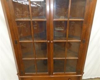 VIEW 2 CLOSEUP DOUBLE GLASS DOORS