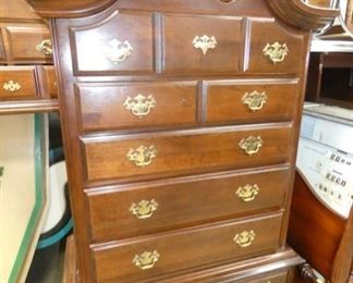 VIEW 2 CLOSEUP MAH. HIGHBOY 2PC.