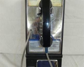 PUBLIC PAY PHONEVIEW 2 CLOSEUP PAY PHONE