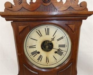 VIEW 2 CLOSEUP W/ WALNUT CASE