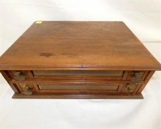 VIEW 2 CLOSEUP TOP SPOOL CABINET