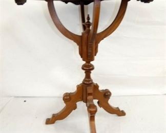 WALNUT EASTLAKE TABLE