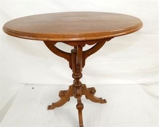 VIEW 2 CLOSEUP EASTLAKE WALNUT TABLE