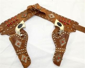 MARSHALL PISTOLS/HOLSTER SET