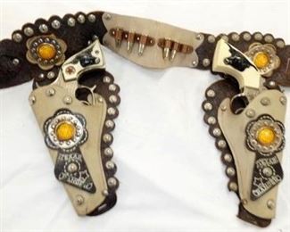 TEXAN JR RANGER PISTOLS/HOLSTER