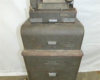 VIEW 2 CLOSEUP EDISON RECORDER