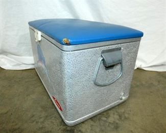 VIEW 3 OTHERSIDE CRONCO COOLER