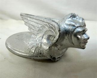 EARLY RADIATOR FIGURAL CAP