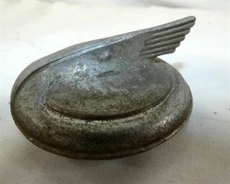 EARLY RADIATOR FIGURAL CAP