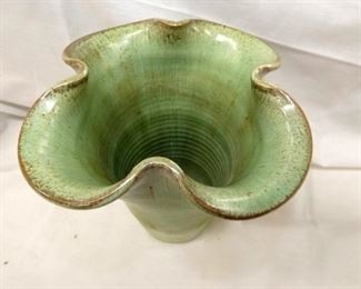 VIEW 2 CLOSEUP TOP RAINBOW