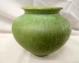 5 1/2 MATTE GRREN RAINBOW