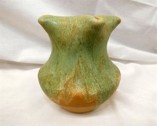 5IN GAMARUS POTTERY VASE