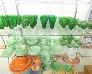 GROUP PICTURE LUZIANNE, JADIT, FIESTA WARE