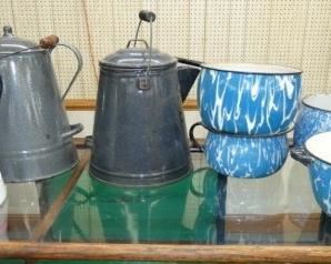 ENAMELWARE KETTLES, OTHERS