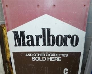 MARLBORO SOLD HERE PRICE SIGN