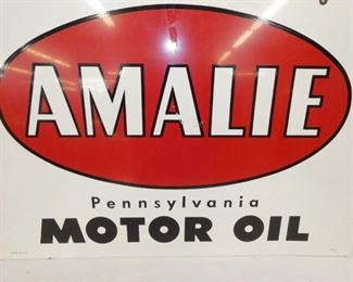 VIEW 2 CLOSEUP AMALIE MOTOR OIL SIGN