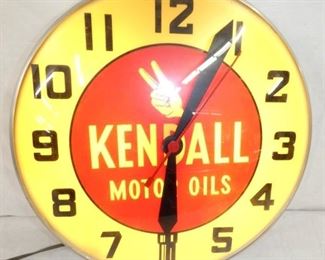 16IN KENDALL MOTOR OIL CLOCK