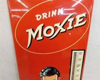 VIEW 2 TOP DRINK MOXIE 