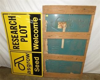 VIEW 5 NOS ASGROW SEED SIGNS W/CRATE 
