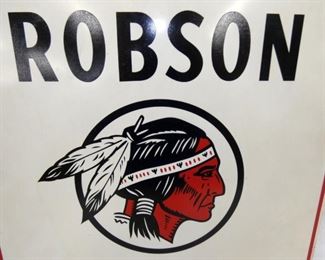 VIEW 2 CLOSE UP ROBSON SIGN