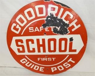 20IN PORC. GOODRICH SCHOOL SAFETY SIGN