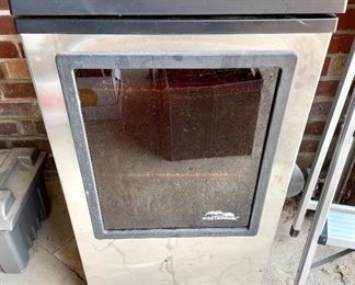 $50, electric smoker, works great, needs cleaning.