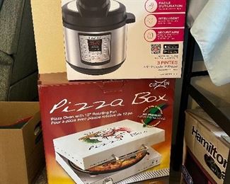 Instant Pot and Pizza Box oven!