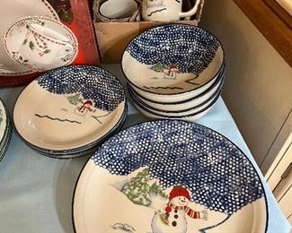 Winter dish set - service for 4