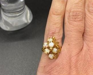 Vintage Goldtone Opal Cabochon Cluster Ring