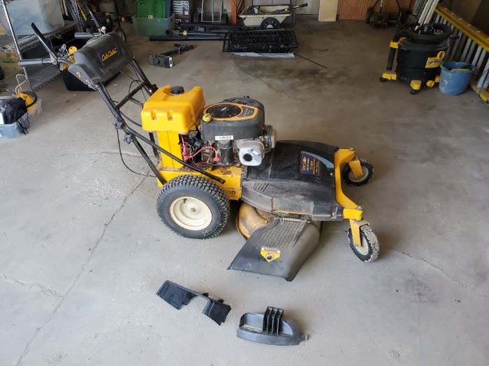 Cub Cadet 33 Inch Mower