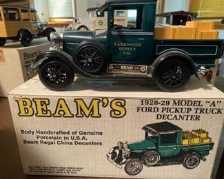 Jim Beam model a Ford pick up truck Decanter seal unbroken