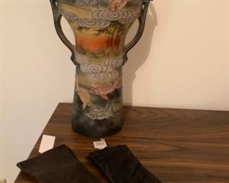 Very beautiful and rare Asian vase
