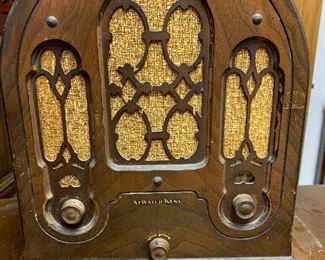 AltwaterKent vintage table top radio