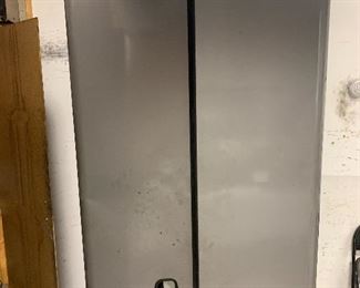 Craftsman storage cabinet with lock